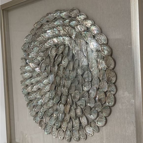 Other - Elegant Silver Shell Wall Art